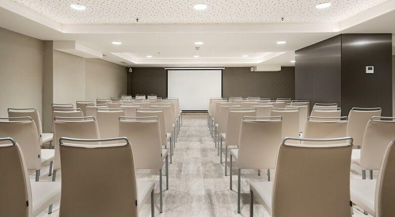 Hotel NH Madrid Zurbano