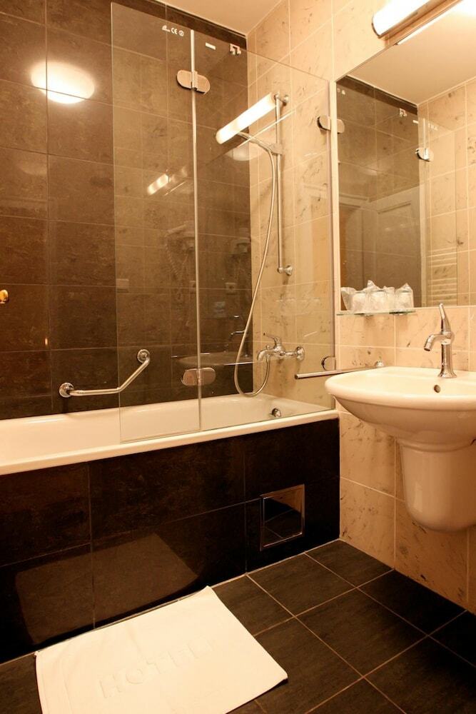 Hotel Sandor Pavillon