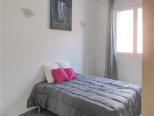 Three-bedroom Apartment In Beziers