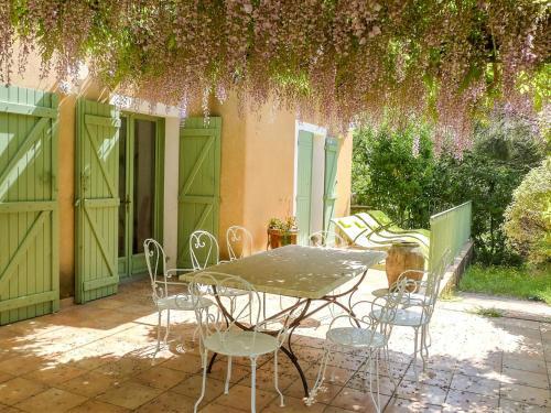 Holiday Home Cabasson
