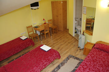 Hotel Aleksandri