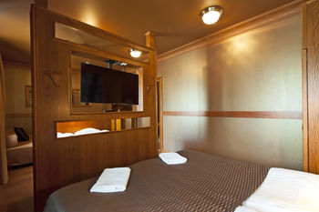 Hotel Kantarellis' Suites