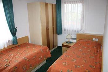 Garni Hotel Zvon