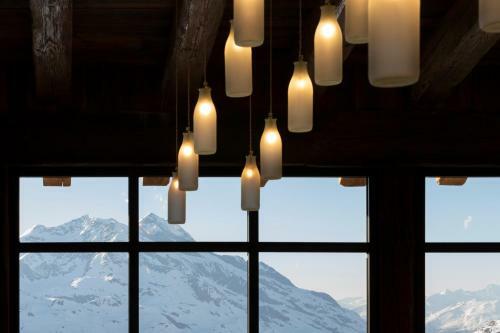 Luxury 8 Bedroom Apartment 380m2 - 2 551m Altitude