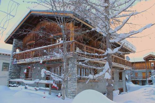Hostal Chalet Chardons Bivouac