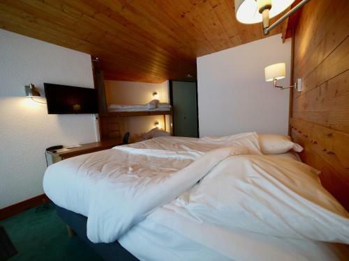 Alberta Hotel