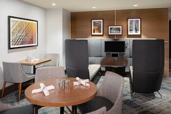 Crowne Plaza Hotel Kansas City Downtown