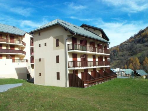 Apartment L'adret