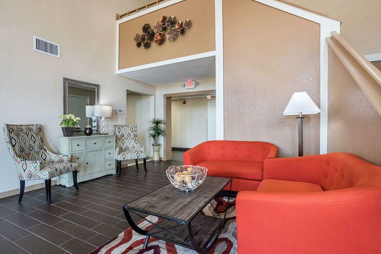 Hotel Ramada Heritage Park