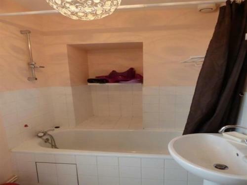 House Kairon Bourg Gites Ombilic De Venus