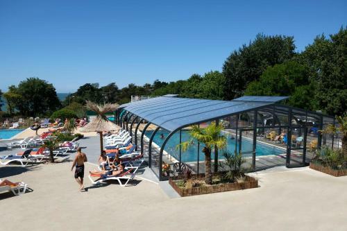 Camping Sunissim de L'eve By Locatour