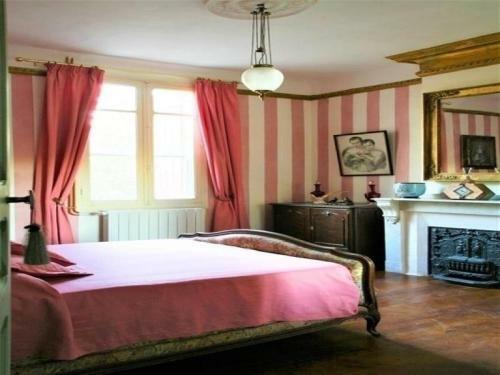Apartment Spacieuse Maison Pour 10 P , Charme, Piscine, Spa
