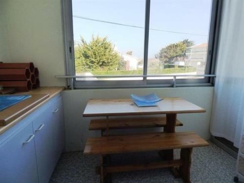 Apartment Studio Mezzanine � Quelques Pas de La Corniche � St-hilaire-de-riez
