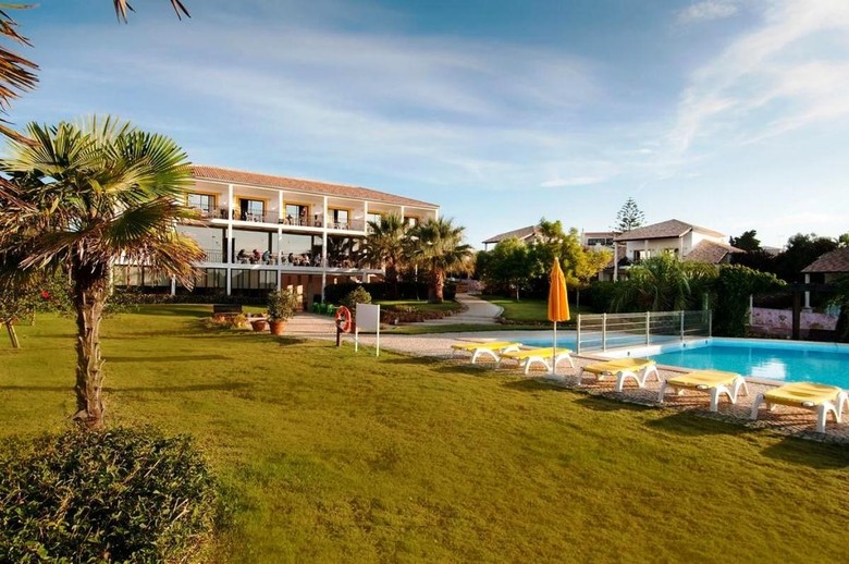 Hotel Luzmar Villas