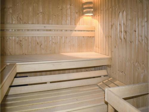 Two-bedroom Holiday Home In Guisseny
