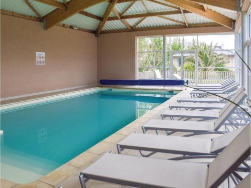 Two-bedroom Holiday Home In Guisseny