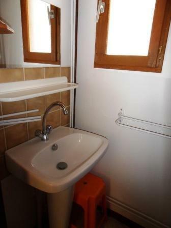 Three Bedroom Chaley, 50m�