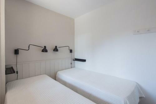 Two Bedroom Holiday Home, Village Khelus