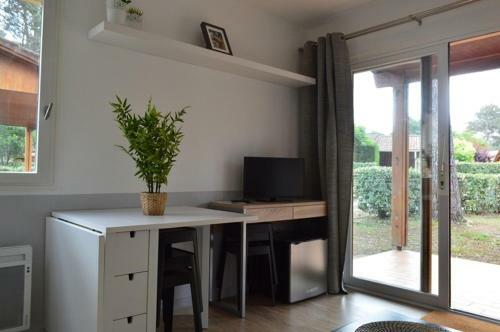 Two Bedroom Holiday Home, Village Khelus