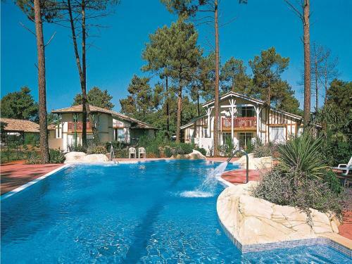 Two-bedroom Holiday Home In Gujan Mestras