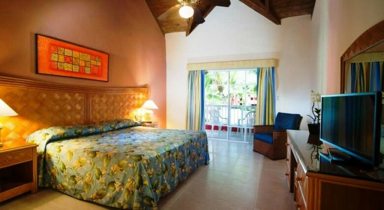 Hotel Tropical Princess Beach Resort & Spa