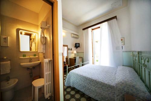 Hotel Serena