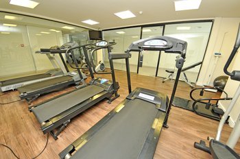 Hotel Holiday Inn Express Cuiaba