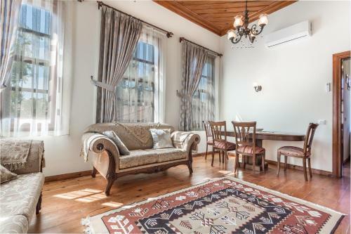 Villamavi Luxury Villas & Aparts