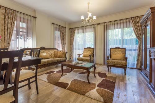 Villamavi Luxury Villas & Aparts