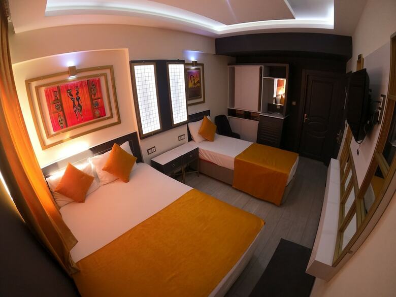 Exporoyal Hotel