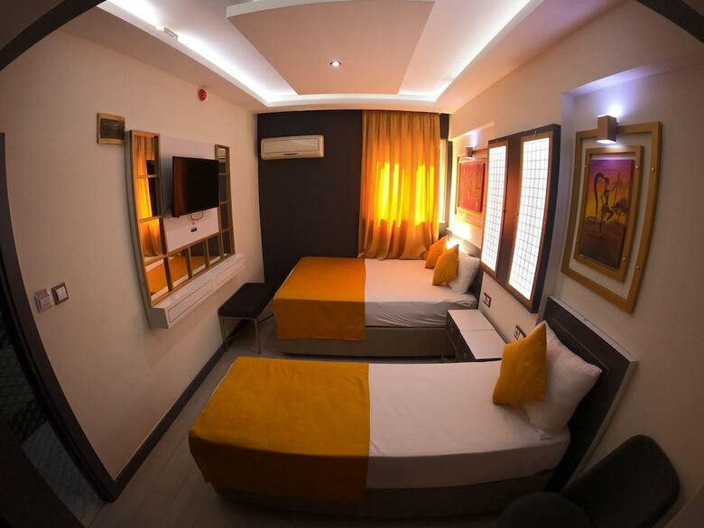 Exporoyal Hotel