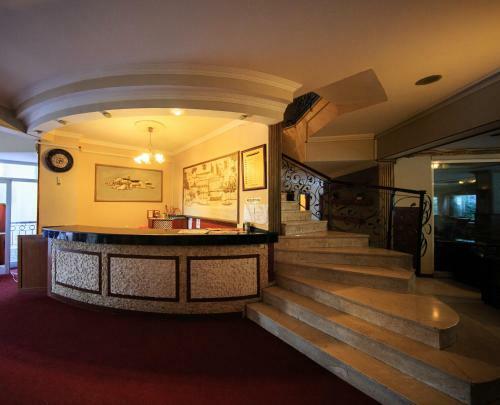 Hotel Armir Palace
