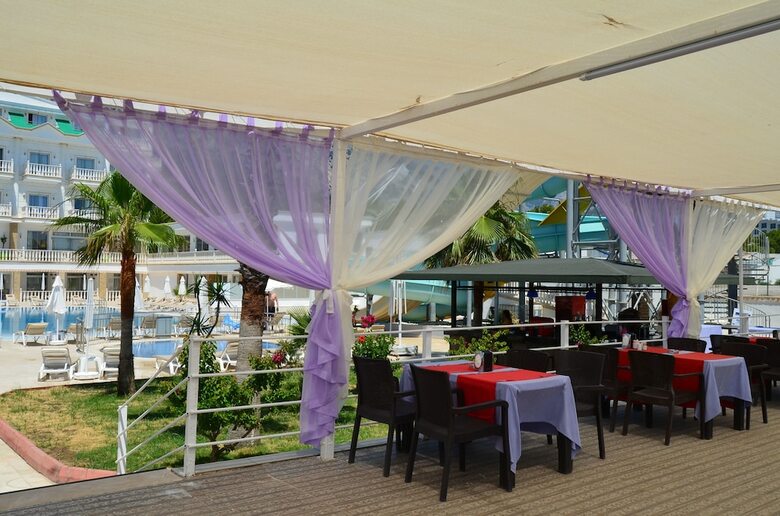 Hotel Maya World Imperial