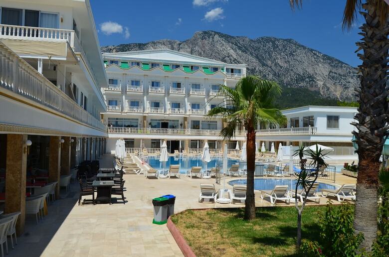 Hotel Maya World Imperial