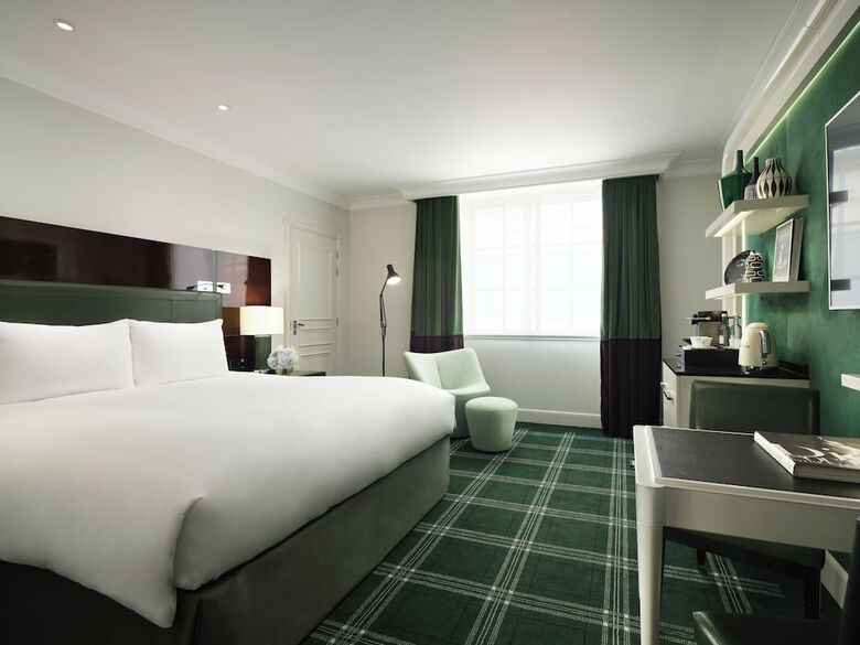 Hotel Sofitel St James