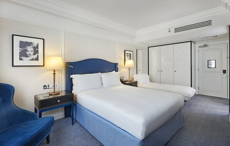 Hotel Waldorf Hilton