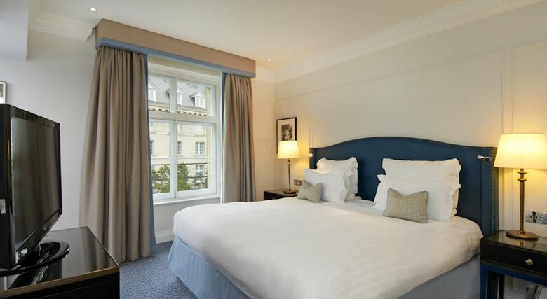 Hotel Waldorf Hilton