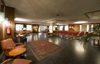 Hotel NH Royal Palace