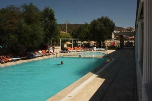 Wa �e?me Farm Hotel Beach Resort & Spa