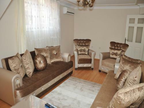 Yilmaz Apart