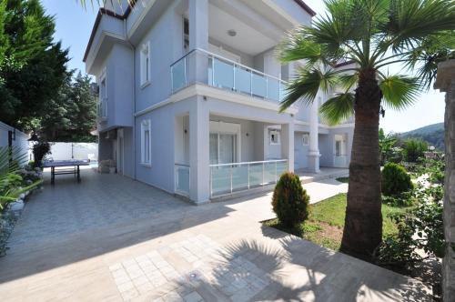 Villa Milenyum 1