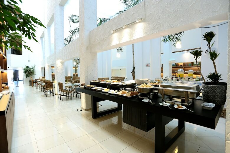 Oasis Tower Hotel