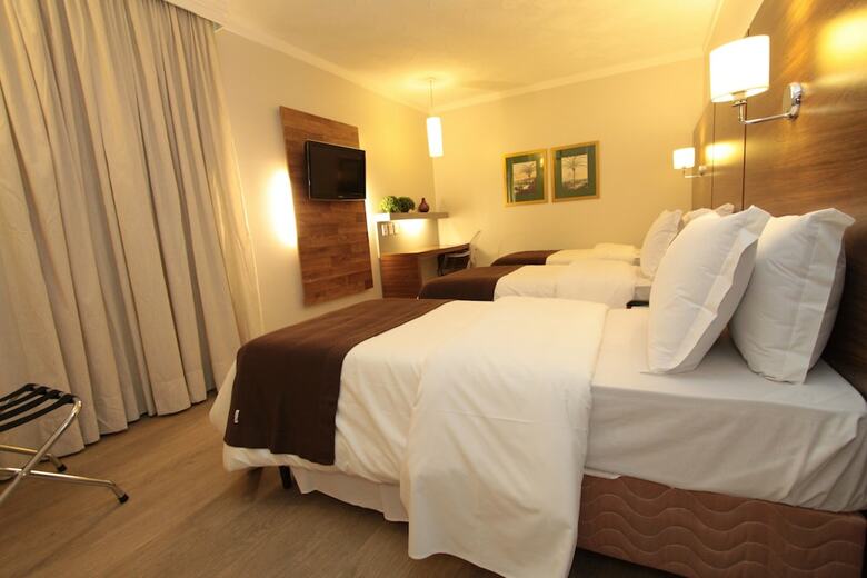 Oasis Tower Hotel