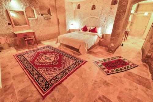 Mosaic Cave Hotel