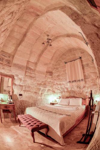 Mosaic Cave Hotel
