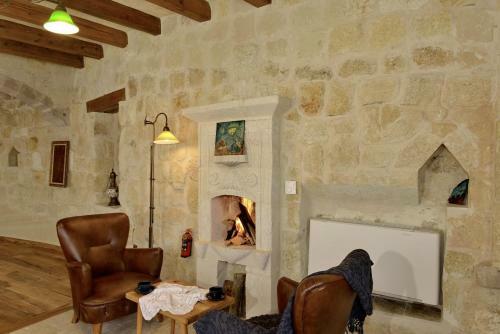 Hotel Seki Cave �avu?in