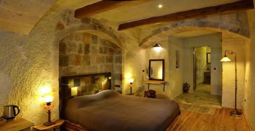 Hotel Seki Cave �avu?in