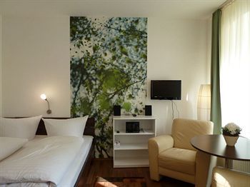 Hotel B! Apartments