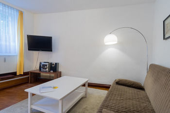 Hotel B! Apartments