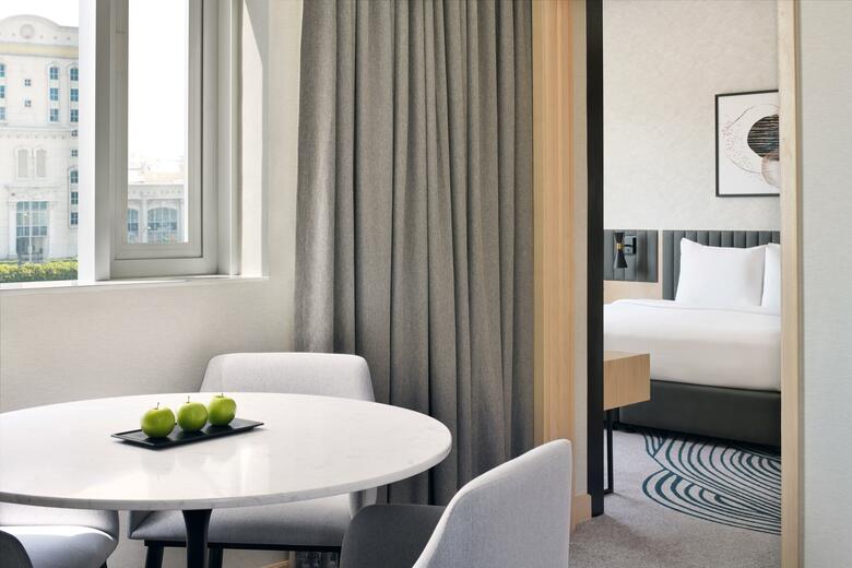 Crowne Plaza - Dubai Jumeirah, An Ihg Hotel